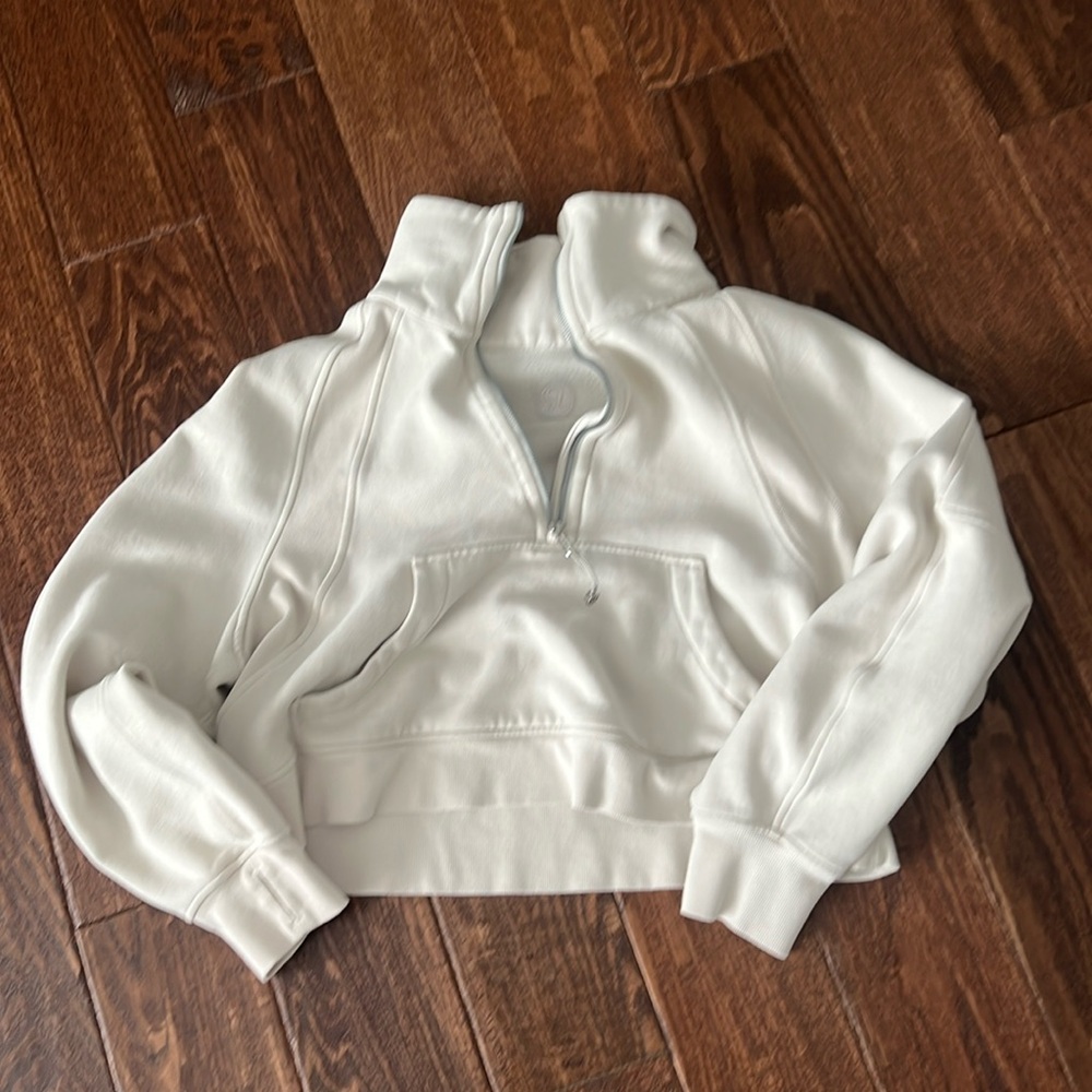 Lululemon Scuba